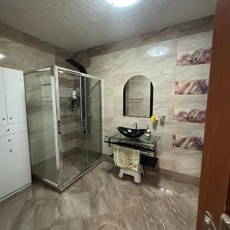 луксозен в сърцето на Apartament Sandanski