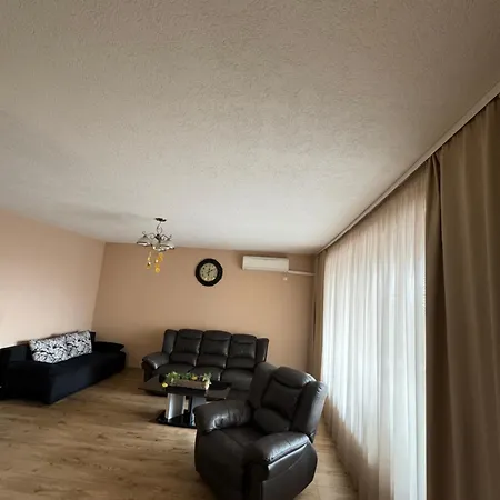 Apartmán луксозен в сърцето на Sandanski