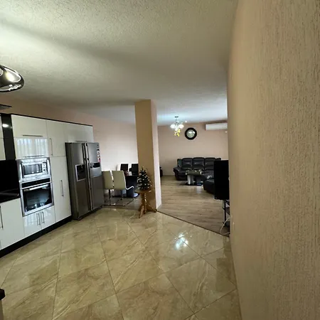 луксозен в сърцето на Apartament *